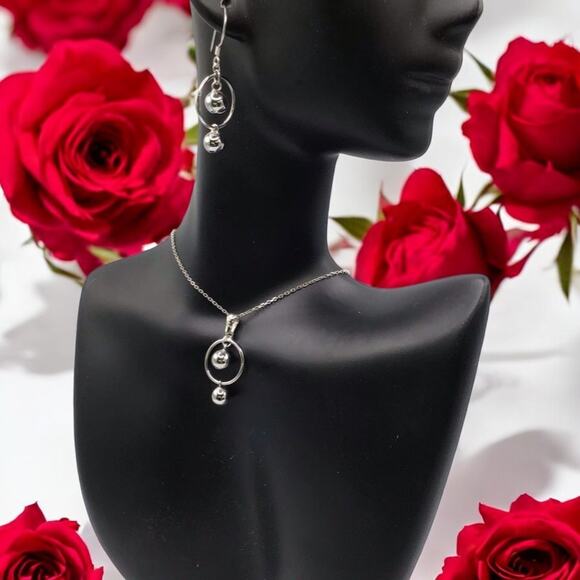 925 Sterling Silver Necklace & Earrings Set Ball Pendant 18" Dangle Hooks - Picture 2 of 11